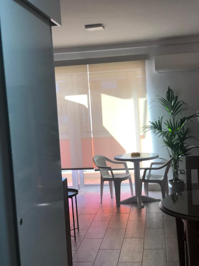 Tantulia Crissol 405 Apto 1 Hab Arona  Buitenkant foto
